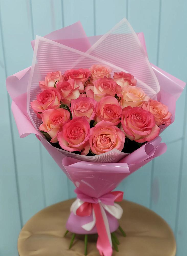 15 Розовых роз Равель в Суворовское Крым Букет 15 Розовых роз Равель в Суворовское Крым