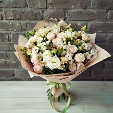 Букет нежное ассорти в Суворовское Крым Букет цветов из:  Альстромерии, Розы и Хризантемы в Суворовское Крым