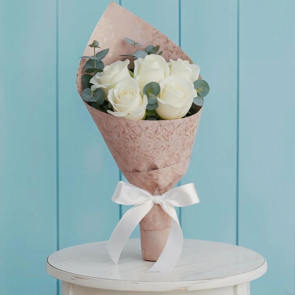 Букет контраст в Суворовское Крым Букет цветов из: Розы в Суворовское Крым