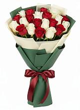Микс из красных и белых роз в Суворовское Крым Букет Микс из красных и белых роз в Суворовское Крым