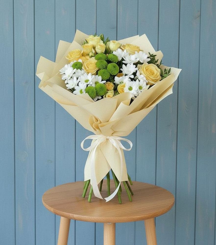 Букет Луч солнца в Суворовское Крым Букет цветов из: Хризантемы и Розы в Суворовское Крым