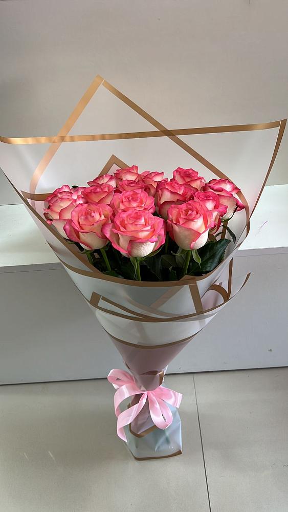 Розовые розы Сеньорита в Суворовское Крым Букет Розовые розы Сеньорита в Суворовское Крым