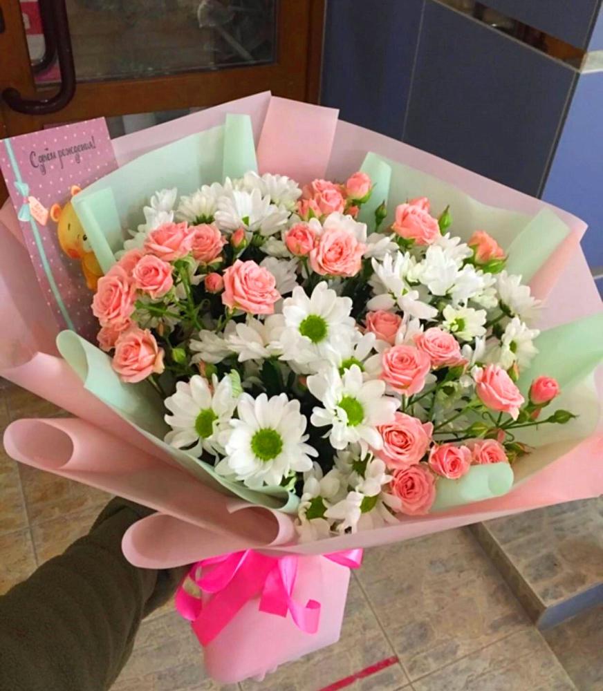 Букет цветов из: Розы и Хризантемы в Суворовское Крым