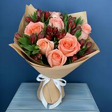 Букет цветов из:  Розы и Альстромерии в Суворовское Крым