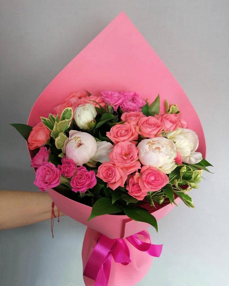 Букет Признание в любви в Суворовское Крым Букет цветов из: Розы в Суворовское Крым