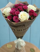 Букет Удивительный из роз #REPLACE_PRED# Суворовское Крым Букет цветов из:  Розы #REPLACE_PRED# Суворовское Крым