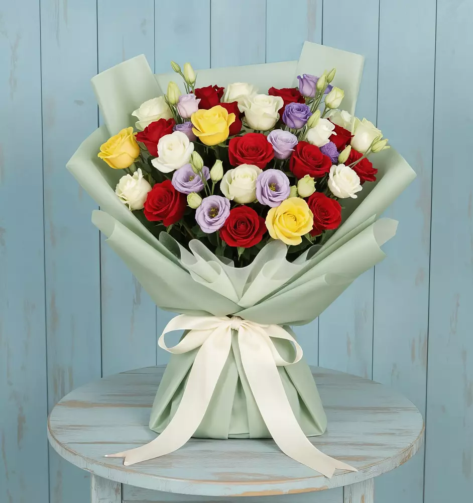 Букет Модная красотка в Суворовское Крым Букет цветов из: Розы в Суворовское Крым