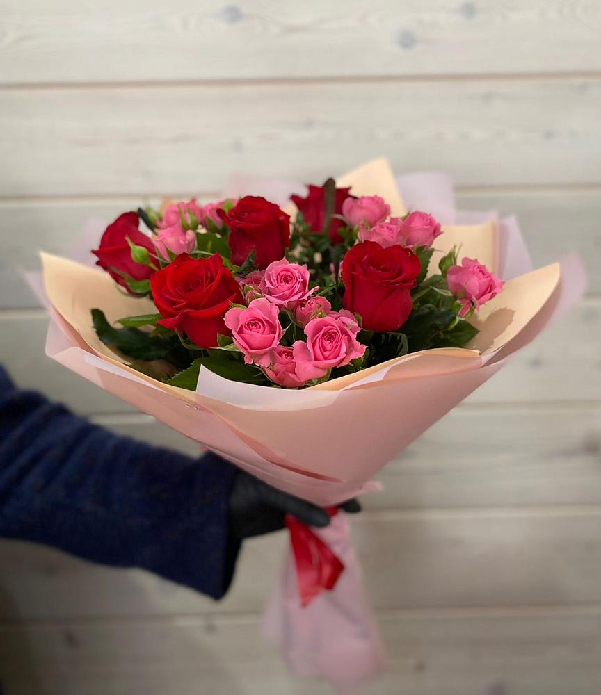 Букет тайны любви в Суворовское Крым Букет цветов из: Розы в Суворовское Крым