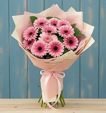 Букет пурпурно-розовый в Суворовское Крым Букет цветов из:  Герберы в Суворовское Крым